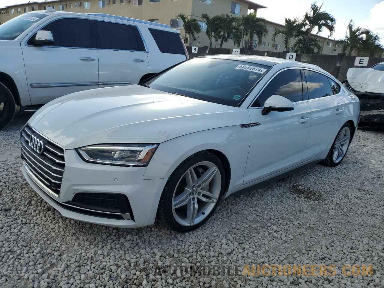 WAUENCF54JA112577 AUDI A5 2018