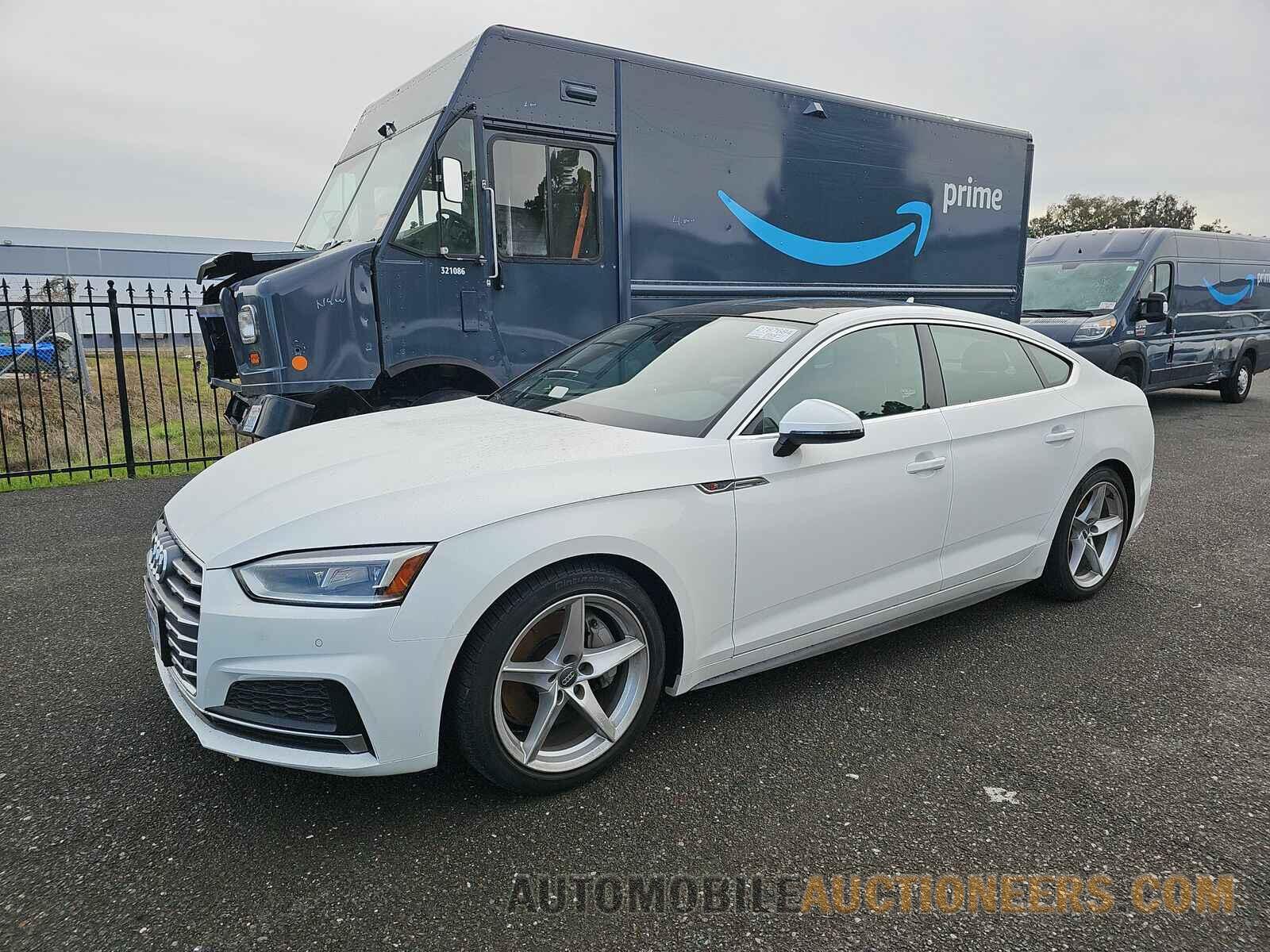 WAUENCF54KA014120 Audi A5 Sportback 2019