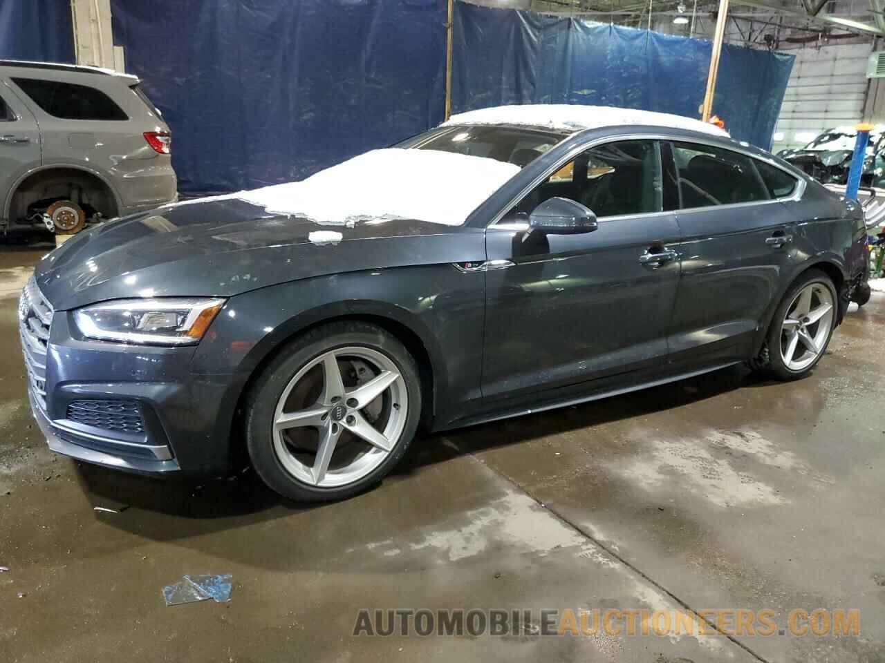 WAUENCF55JA055712 AUDI A5 2018