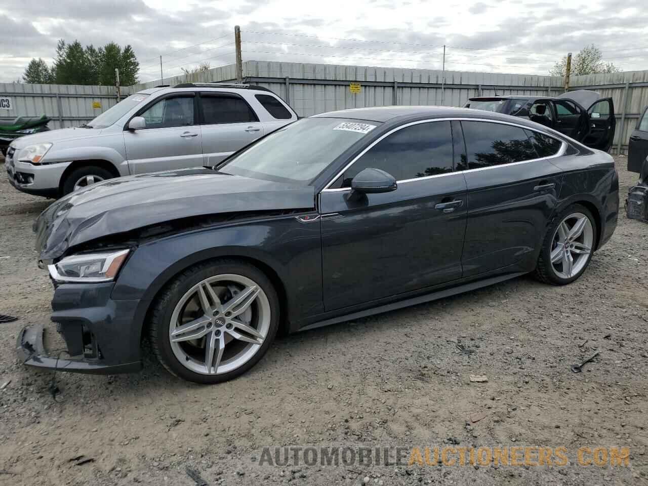 WAUENCF55KA008682 AUDI A5 2019