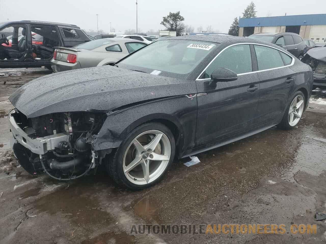 WAUENCF57JA098481 AUDI A5 2018