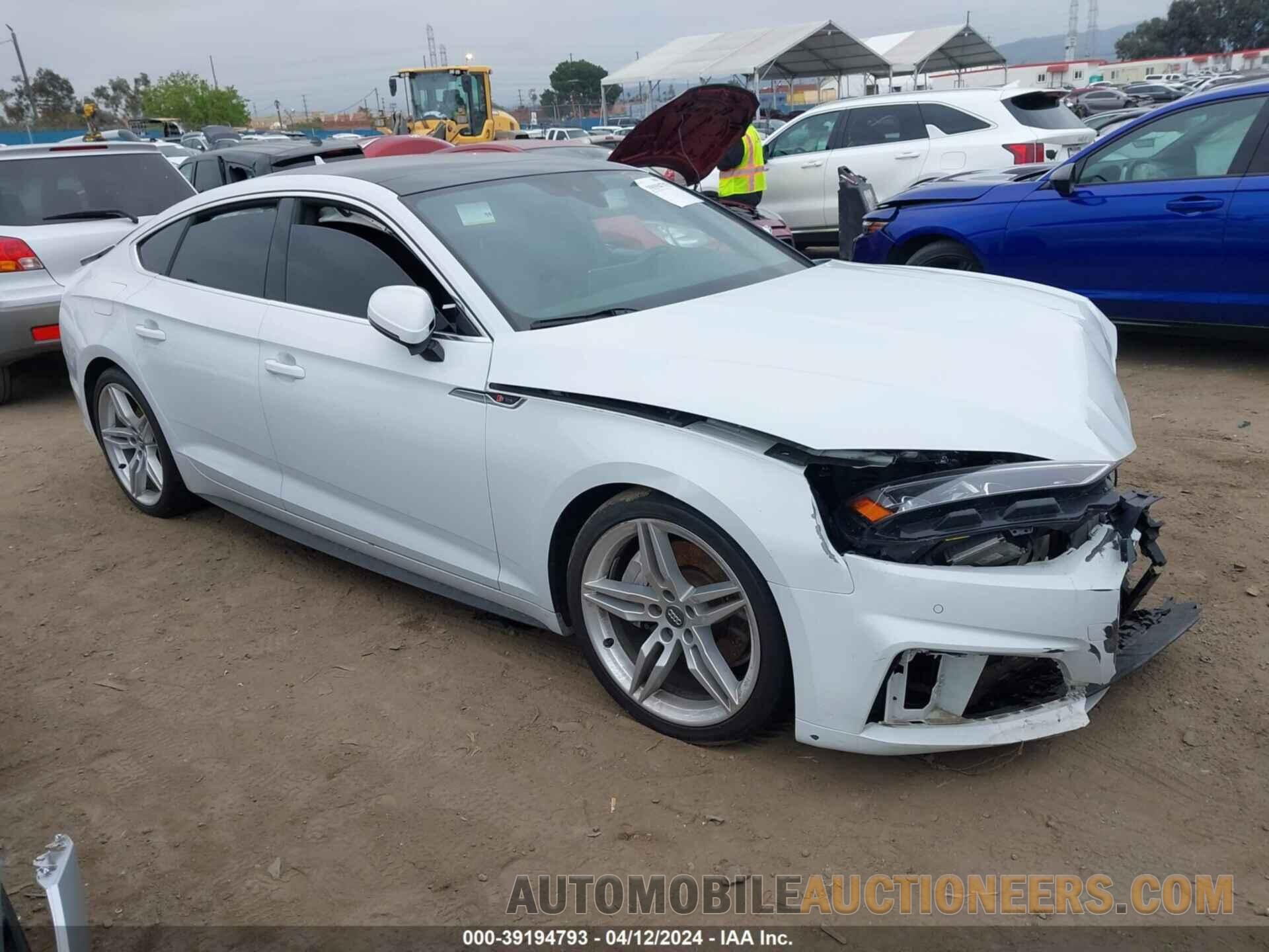 WAUENCF57JA113867 AUDI A5 2018