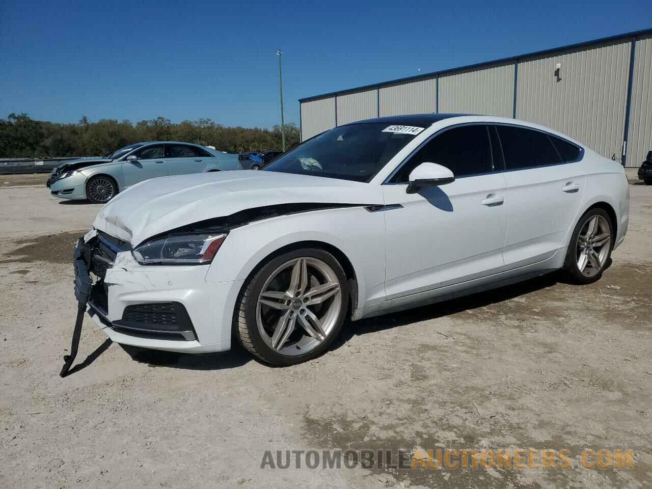 WAUENCF57KA069483 AUDI A5 2019