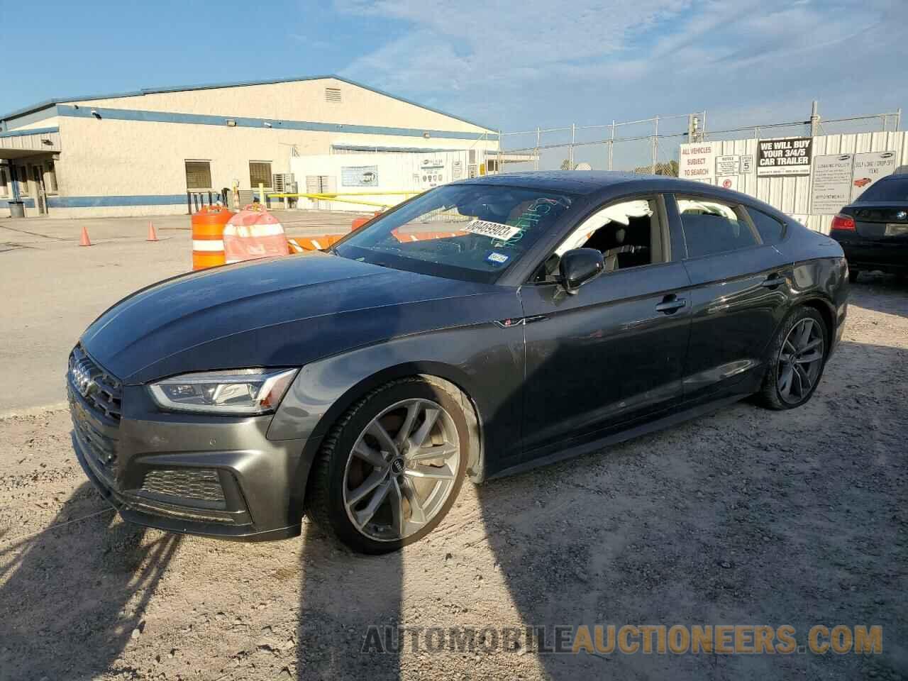 WAUENCF57KA075042 AUDI A5 2019