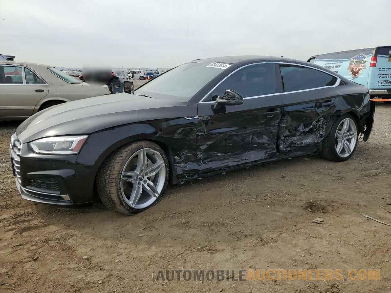 WAUENCF58KA015075 AUDI A5 2019