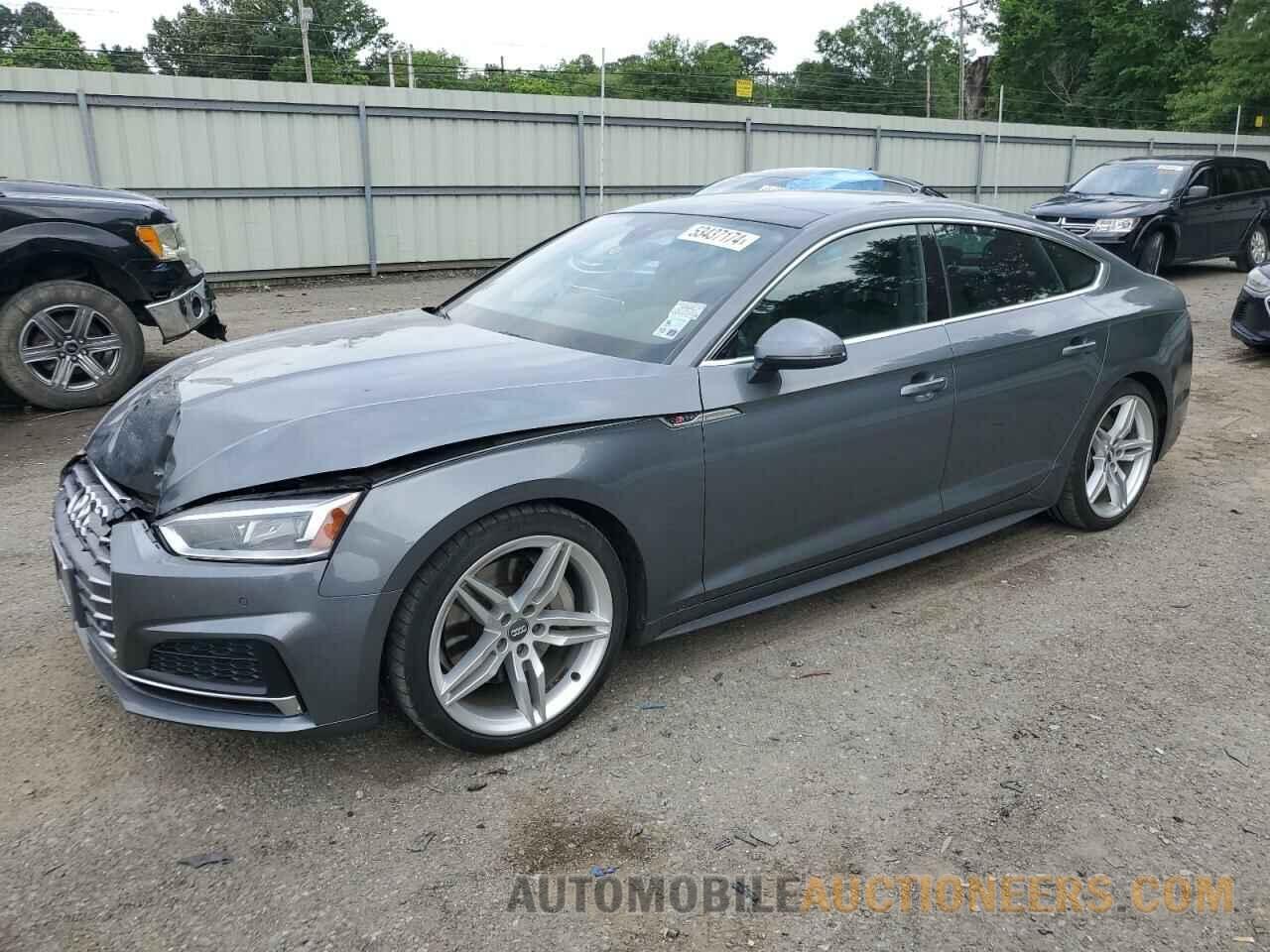 WAUENCF5XJA015867 AUDI A5 2018