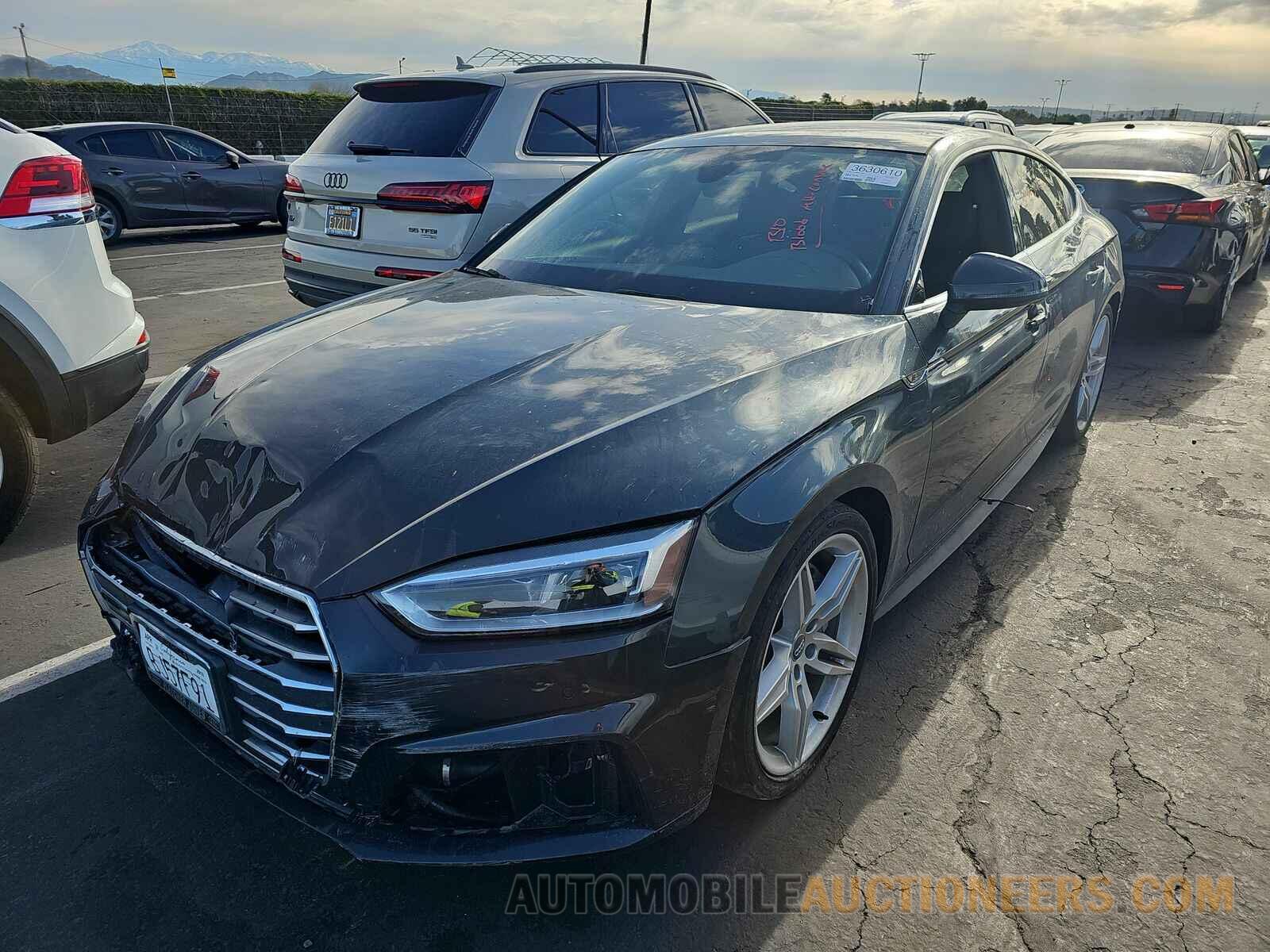 WAUENCF5XJA043152 Audi A5 Sportback 2018