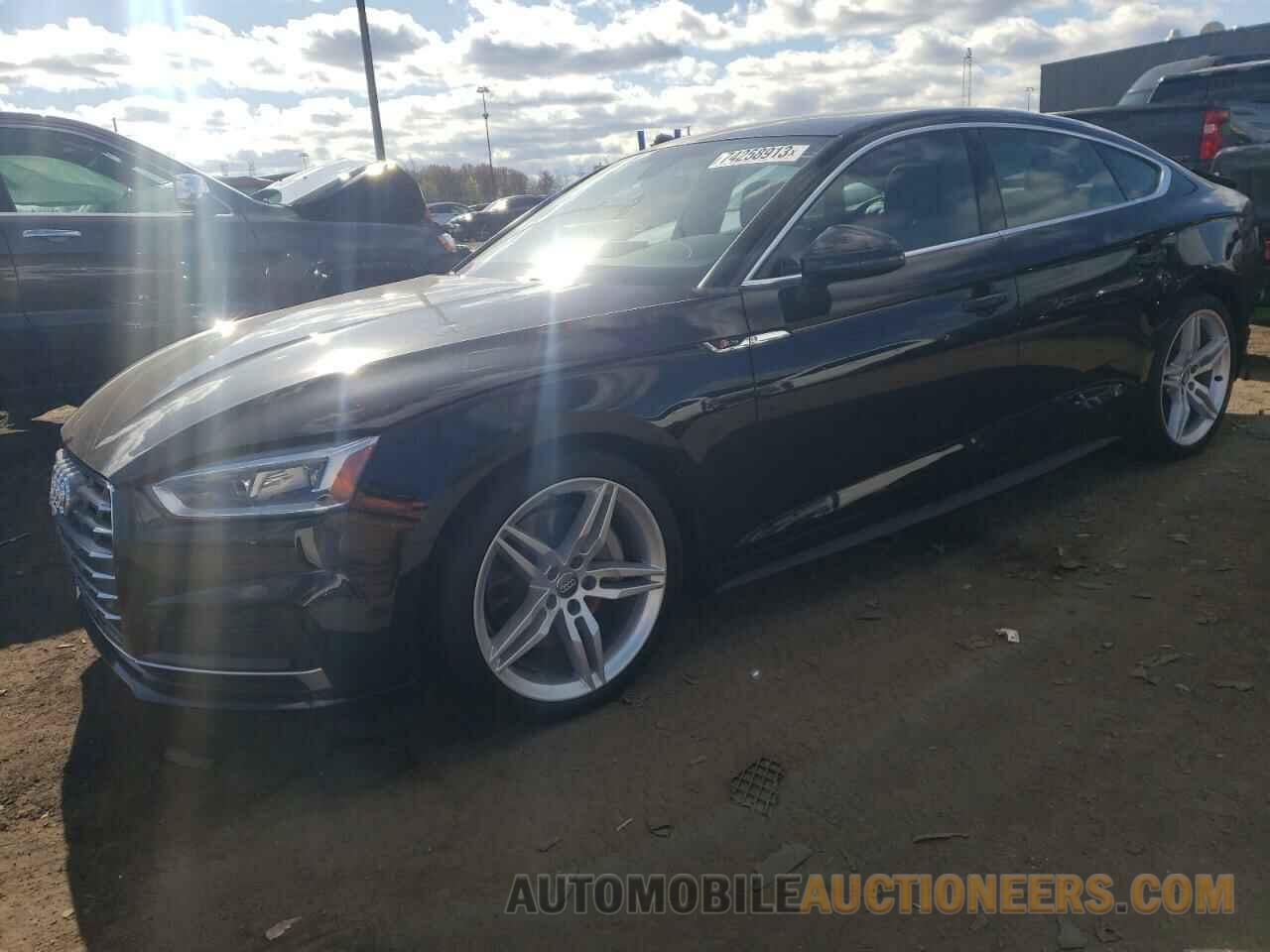 WAUENDF52JA007798 AUDI A5 2018