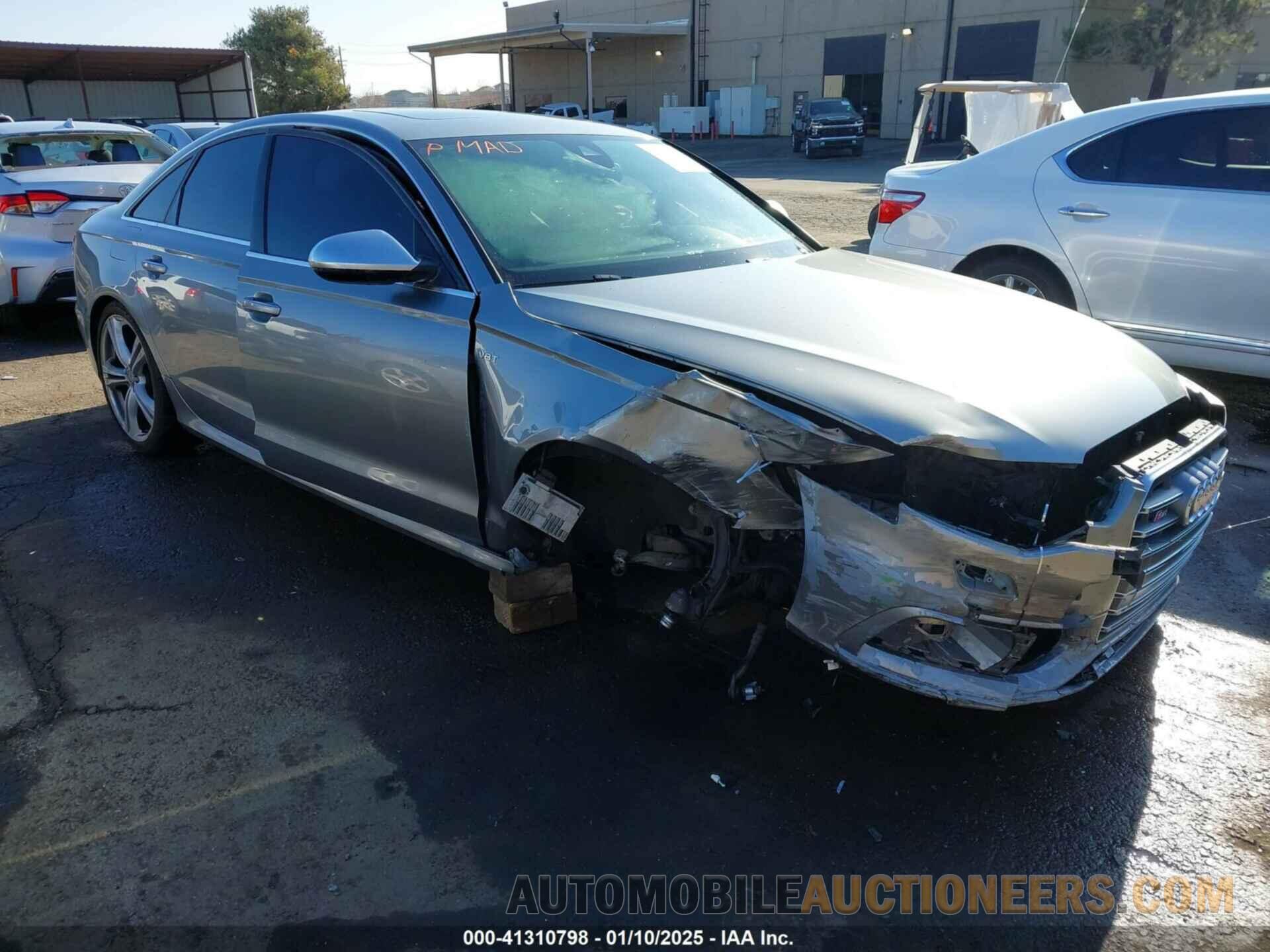 WAUF2AFC7DN130097 AUDI S6 2013