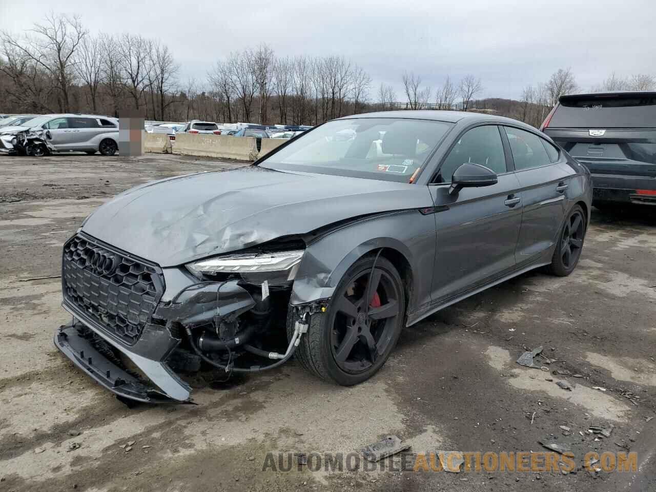 WAUFACF55NA021131 AUDI A5 2022