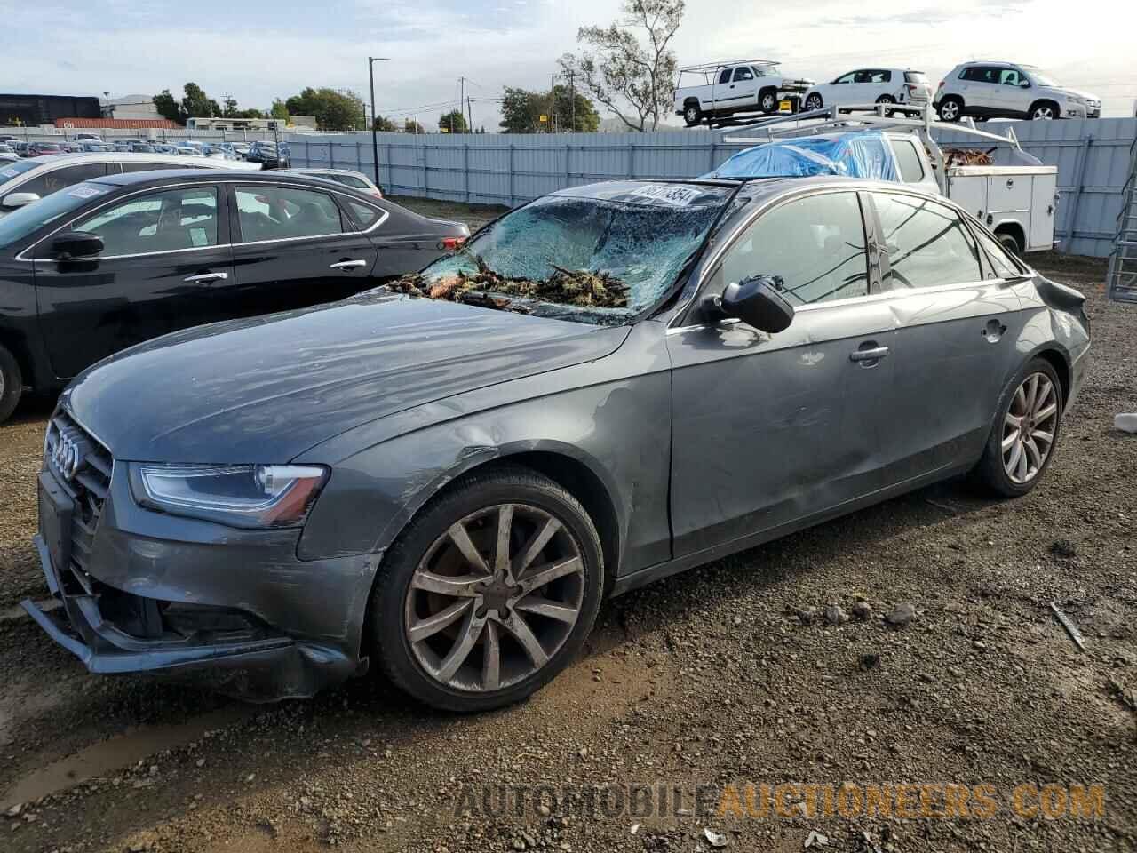 WAUFFAFL3DN010477 AUDI A4 2013