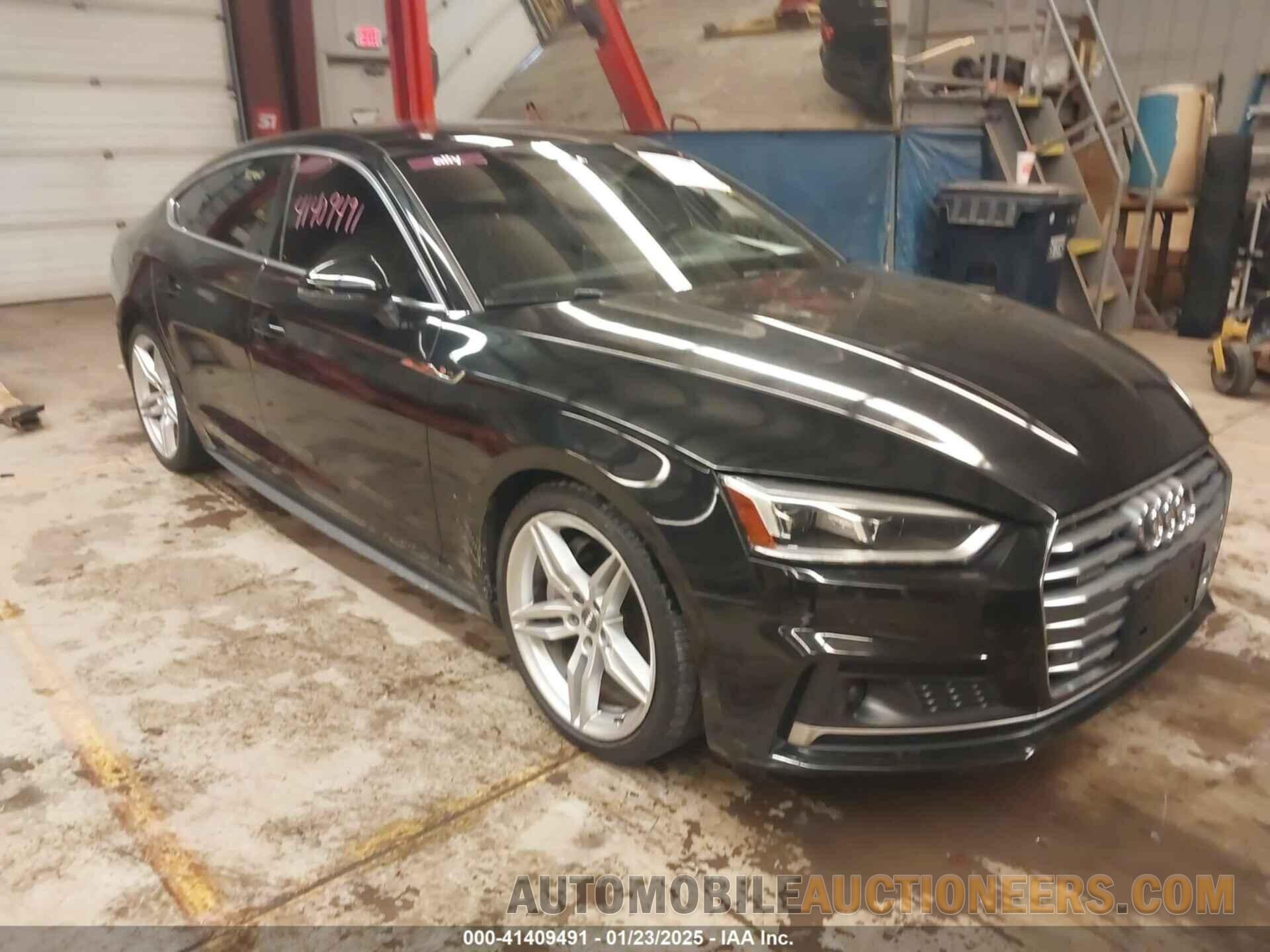 WAUFNCF54JA050103 AUDI A5 2018