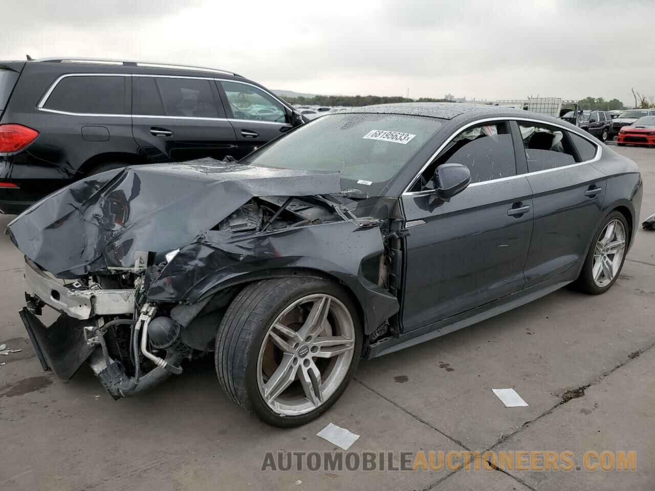 WAUFNCF54JA066074 AUDI A5 2018