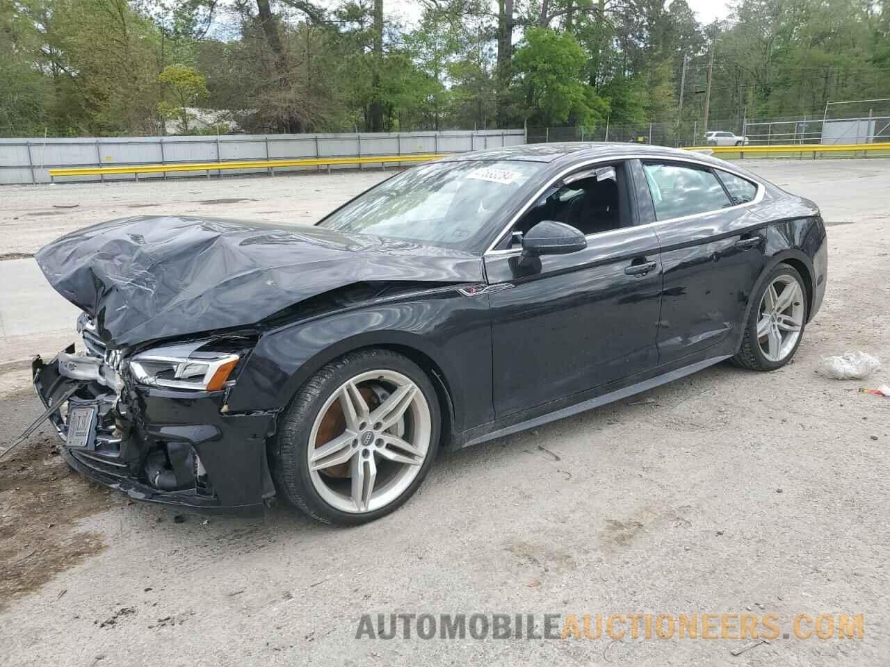 WAUFNCF54KA034582 AUDI A5 2019