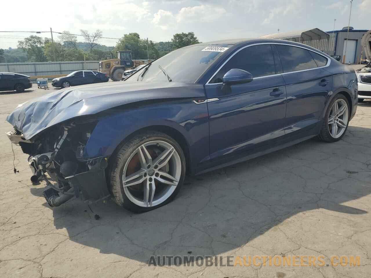 WAUFNCF58JA010459 AUDI A5 2018