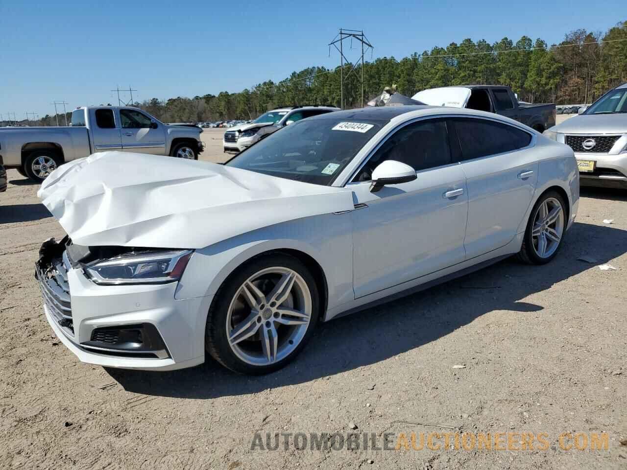 WAUFNCF58JA041775 AUDI A5 2018