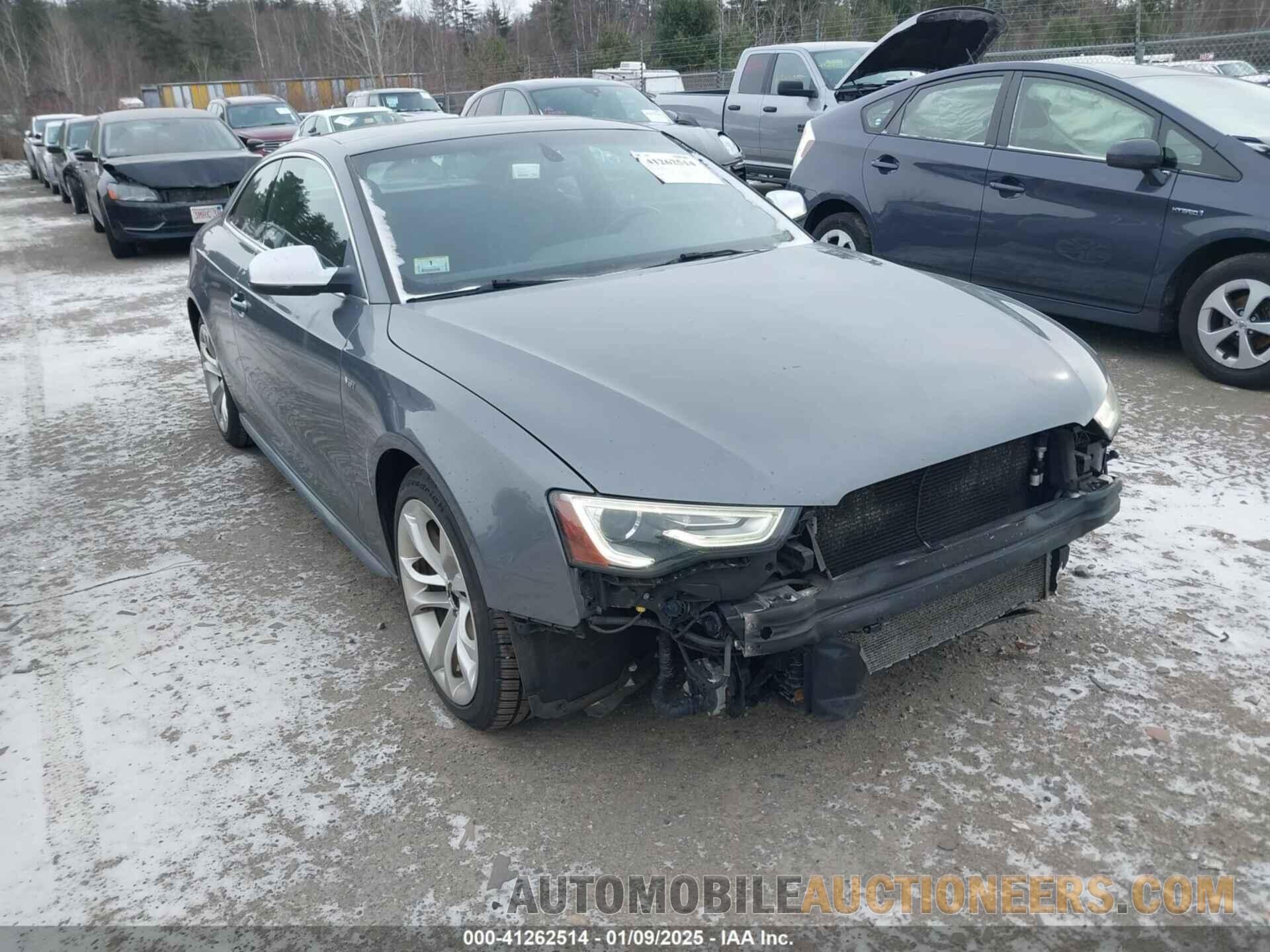 WAUGGAFR2DA054872 AUDI S5 2013