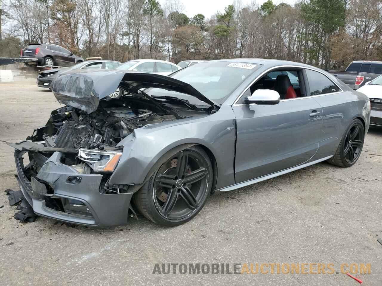 WAUGGAFR7DA021799 AUDI S5-RS5 2013