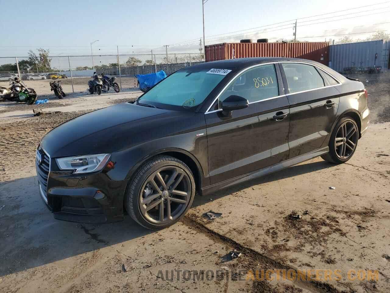 WAUJ8GFF0H1040227 AUDI A3 2017