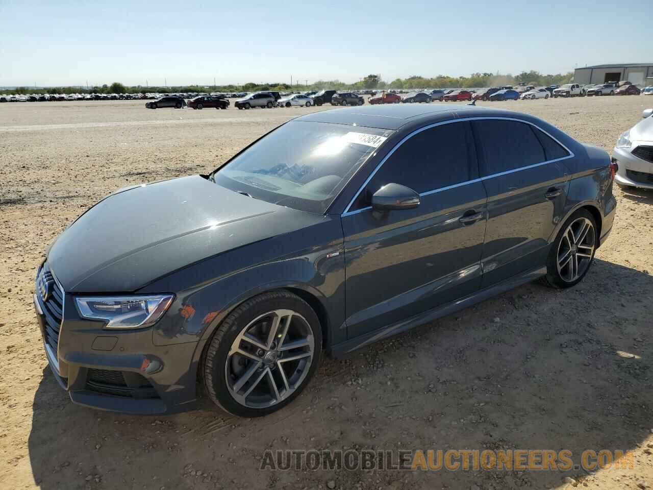 WAUJ8GFF2J1044317 AUDI A3 2018