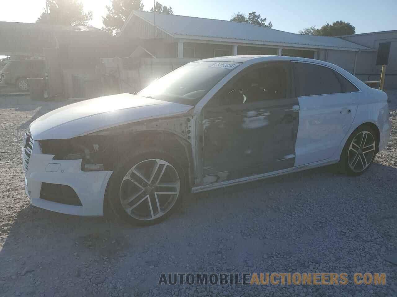 WAUJ8GFF3J1020690 AUDI A3 2018