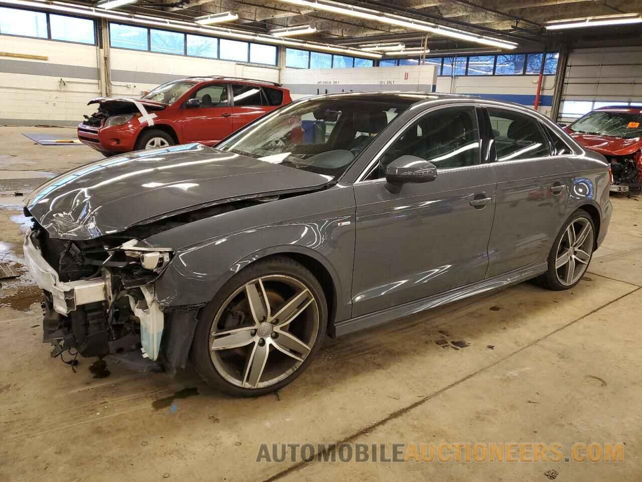 WAUJ8GFF6J1001082 AUDI A3 2018