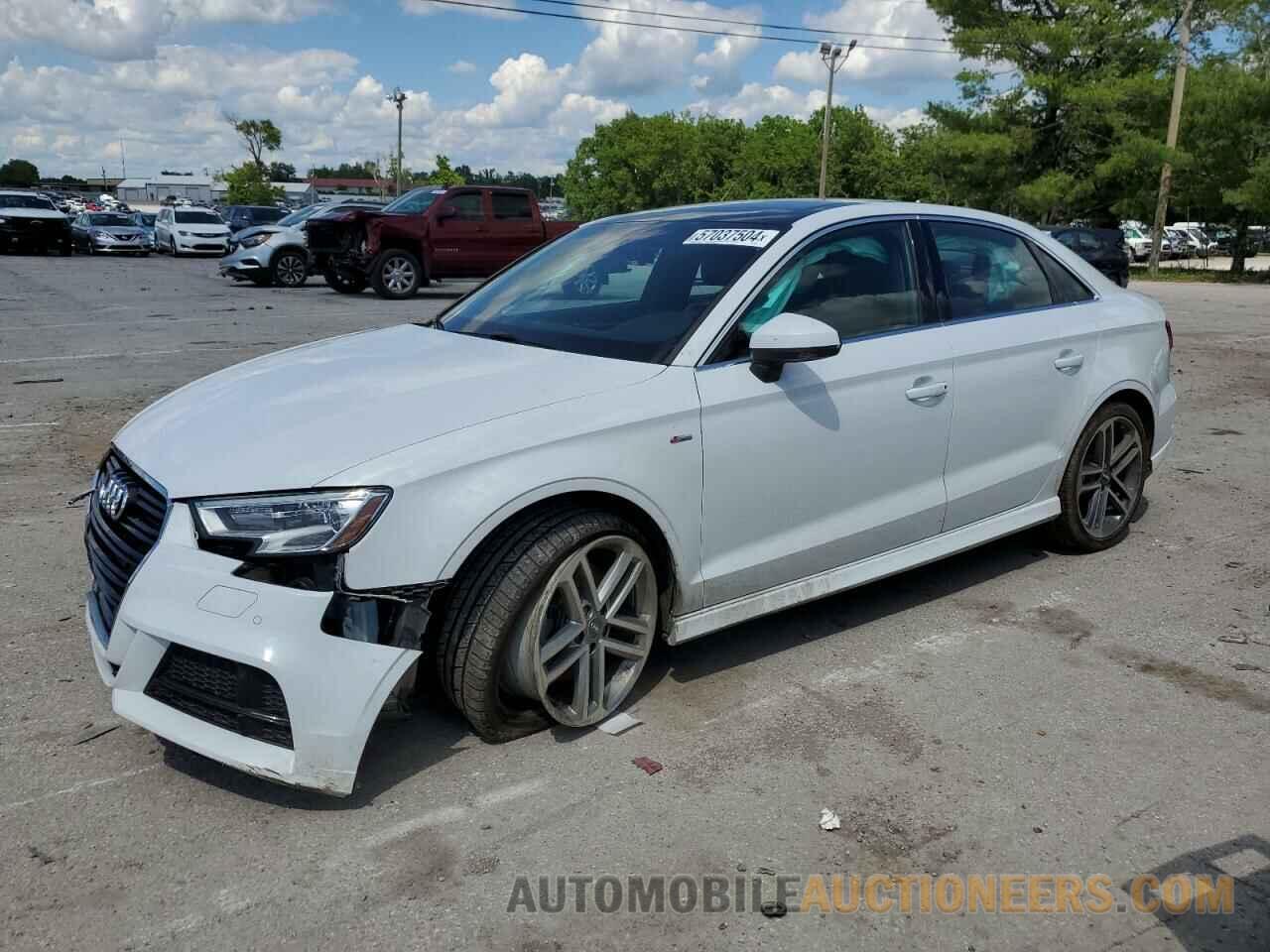 WAUJ8GFF7H1006110 AUDI A3 2017