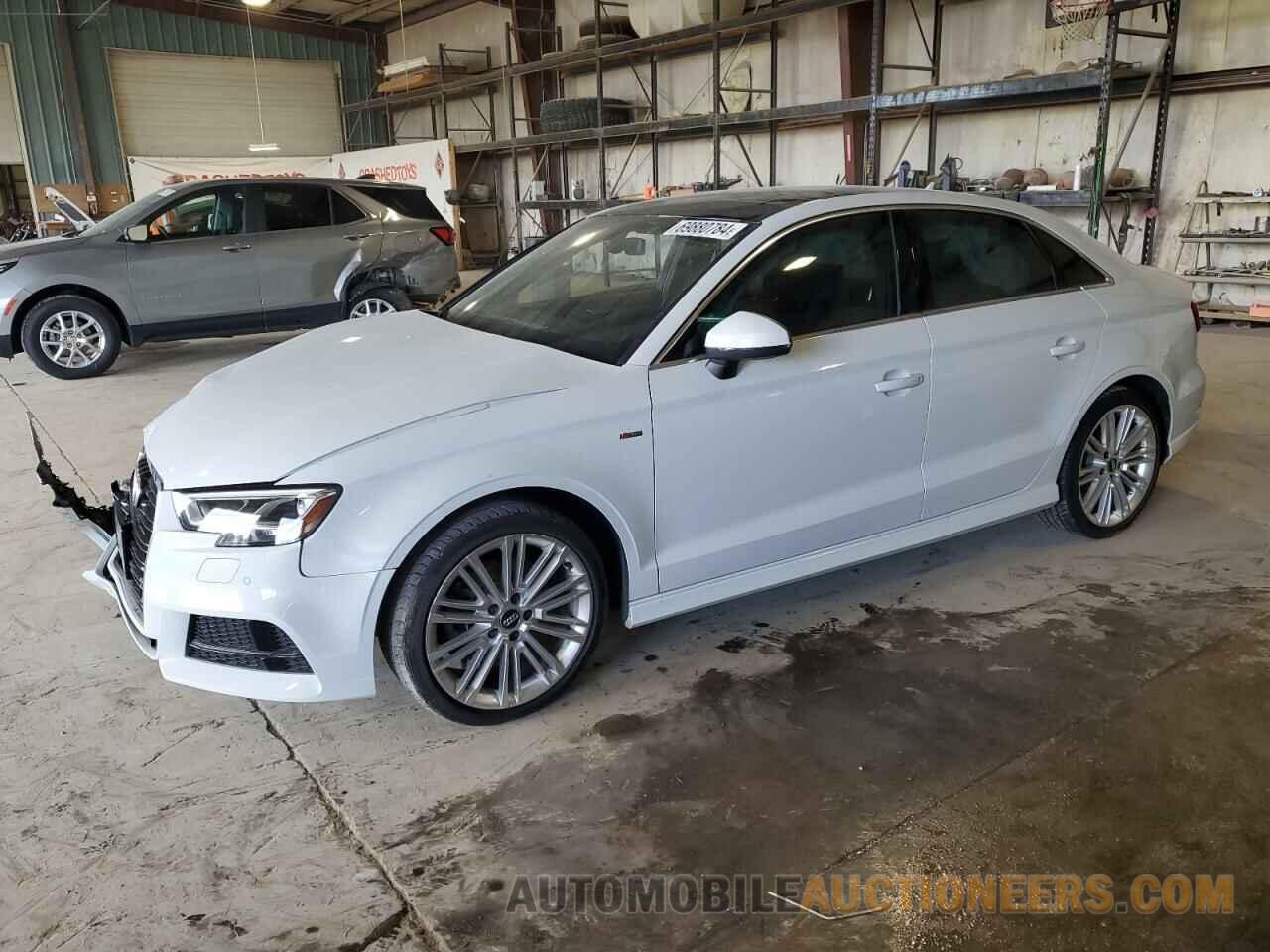 WAUJ8GFF8H1066378 AUDI A3 2017