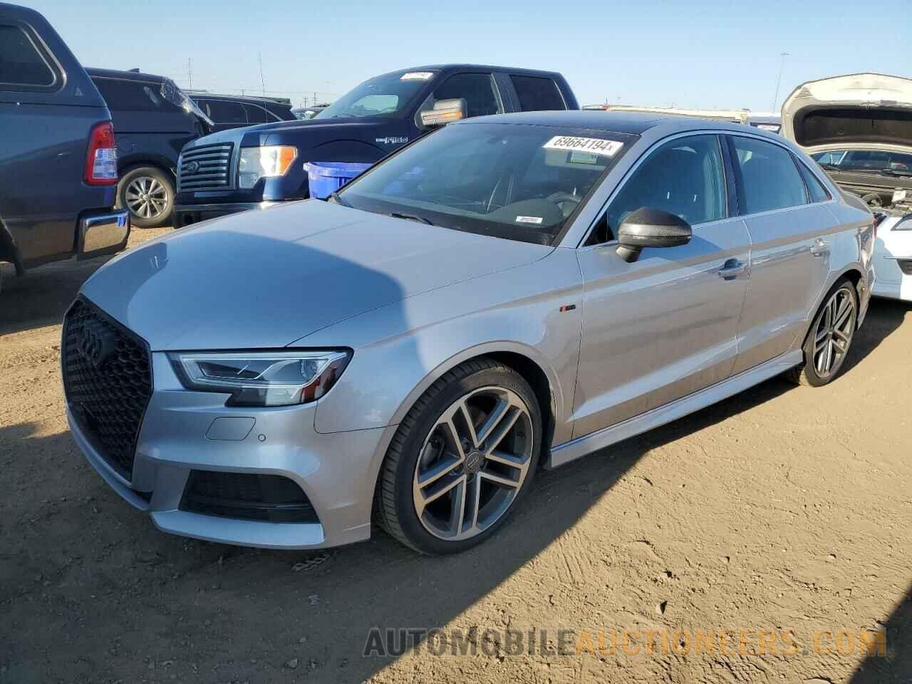 WAUJ8GFF8J1040143 AUDI A3 2018