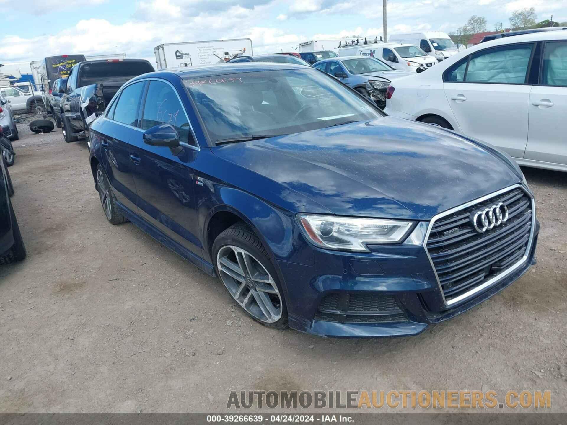 WAUJ8GFFXH1061473 AUDI A3 2017