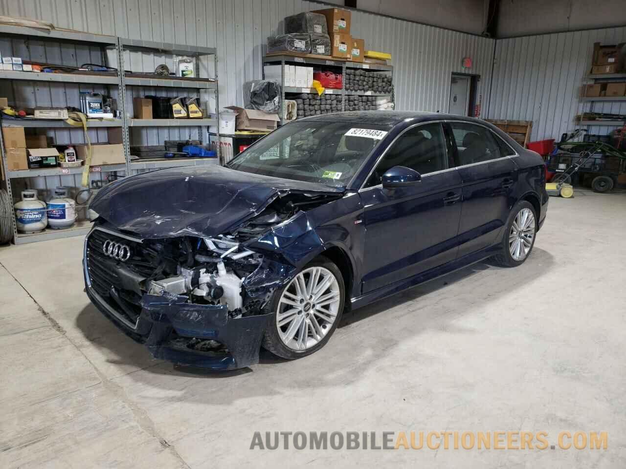 WAUJ8GFFXH1064079 AUDI A3 2017