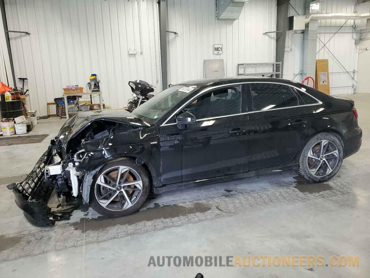 WAUJEGFF1K1028264 AUDI A3 2019