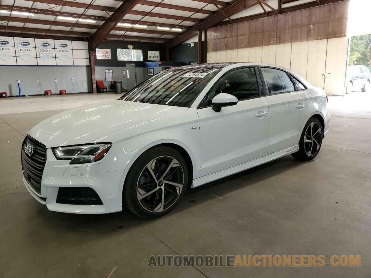 WAUJEGFF3LA001696 AUDI A3 2020