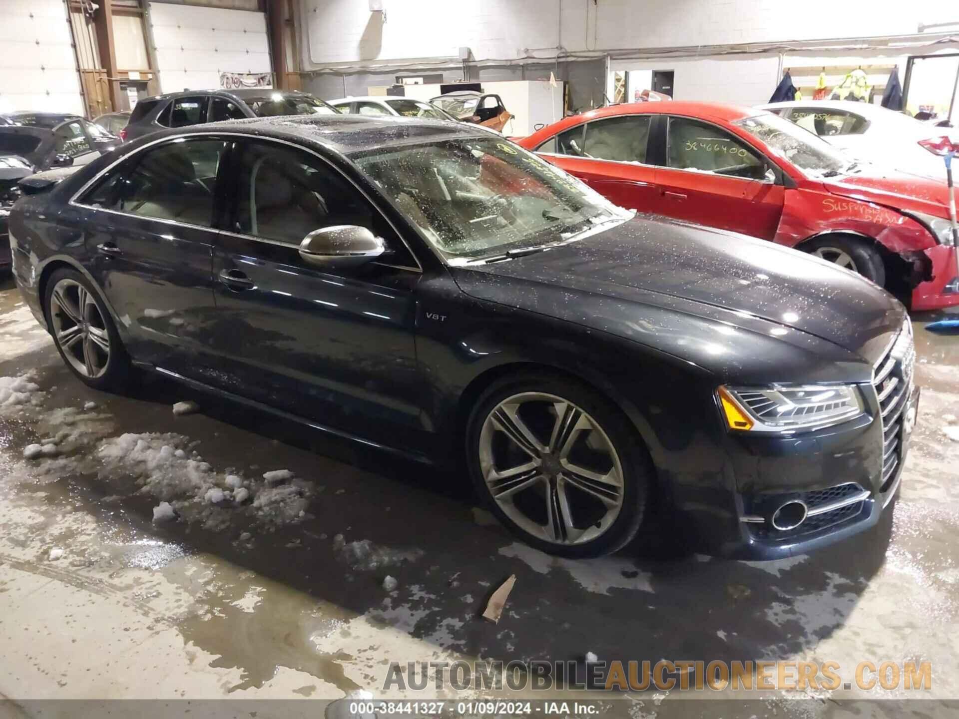 WAUK2AFD5FN021051 AUDI S8 2015