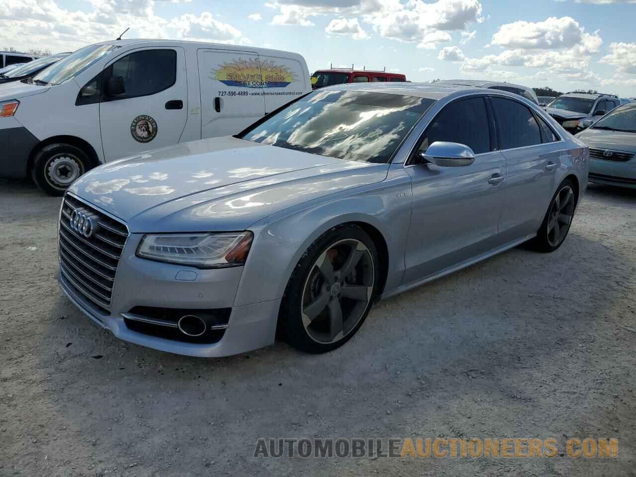 WAUK2AFD6FN011936 AUDI S8 2015