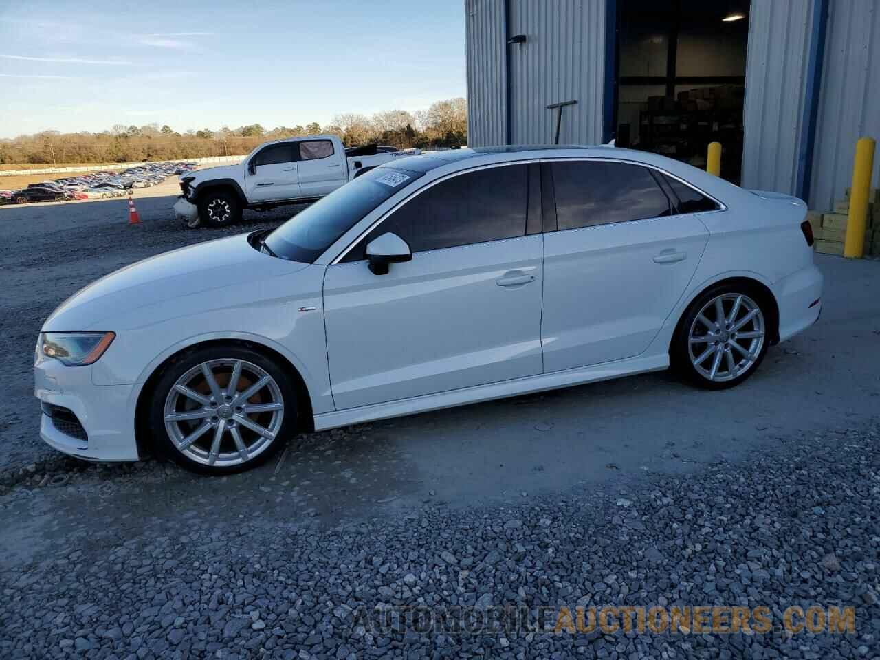 WAUKFGFF6F1041583 AUDI A3 2015