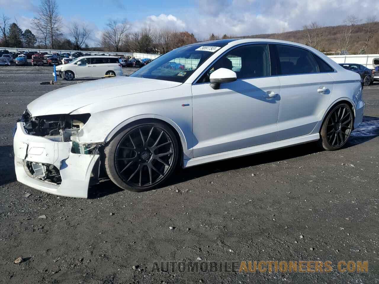 WAUKFGFFXF1036435 AUDI A3 2015