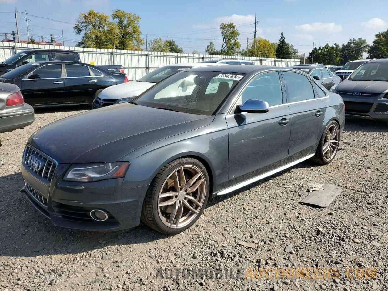 WAUKGAFL8BA129187 AUDI S4-RS4 2011