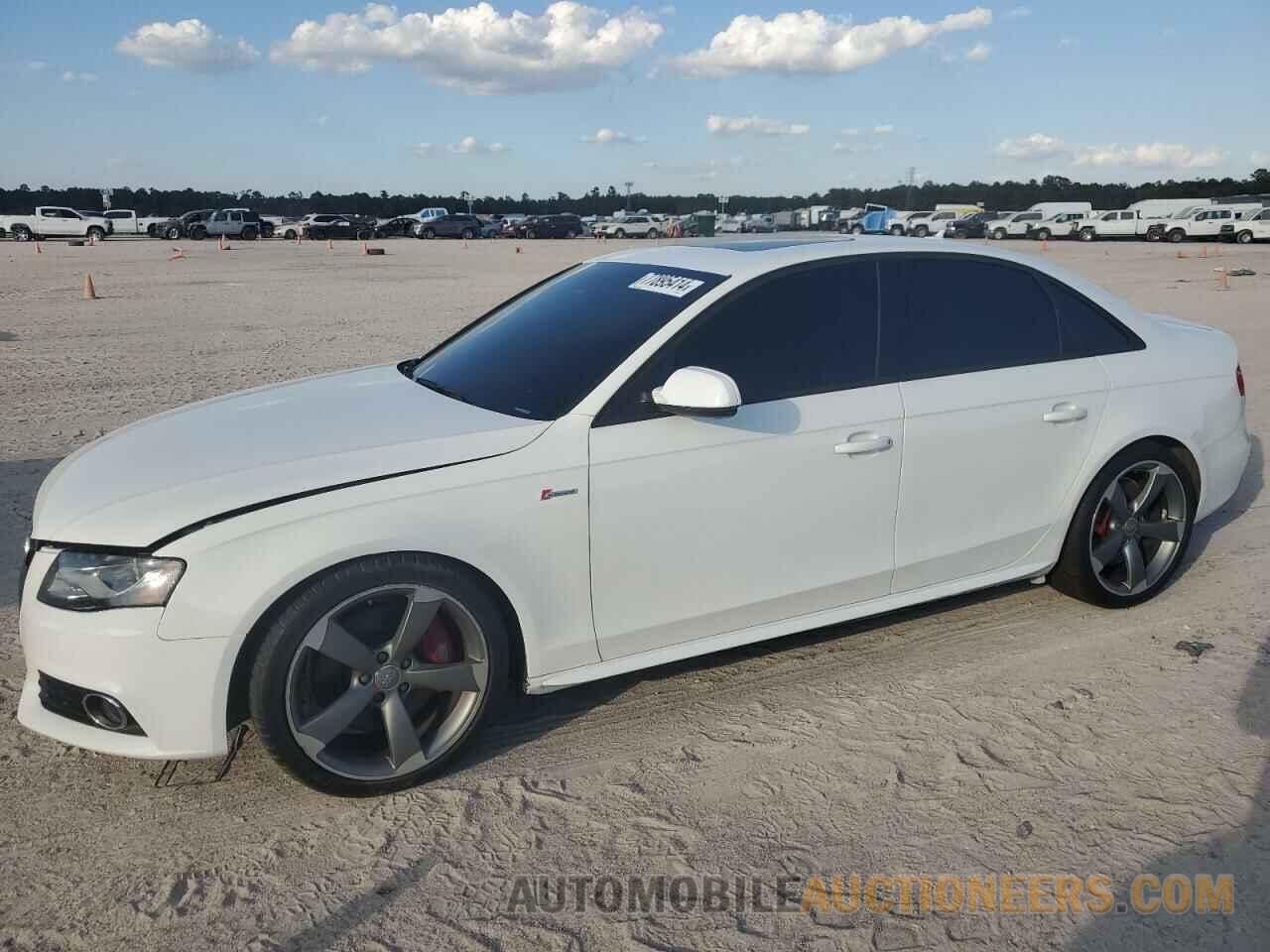 WAUKGAFL8CA030709 AUDI S4-RS4 2012