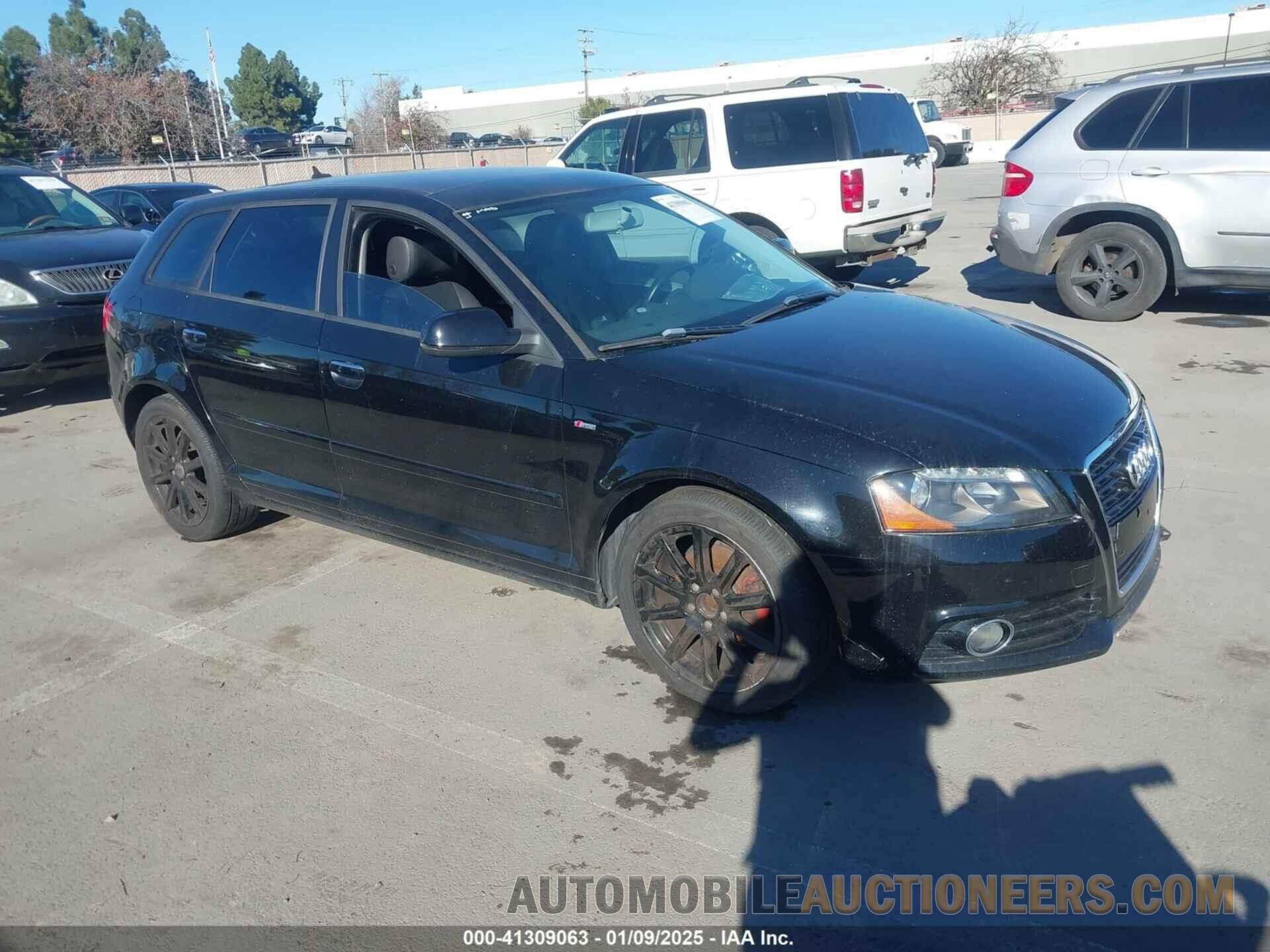 WAUKJAFM3BA030352 AUDI A3 2011