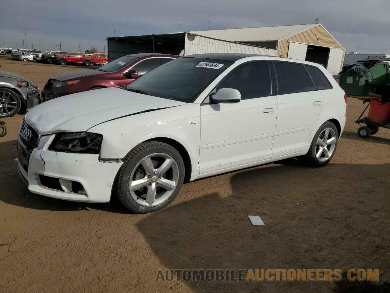 WAUKJAFM4CA142711 AUDI A3 2012