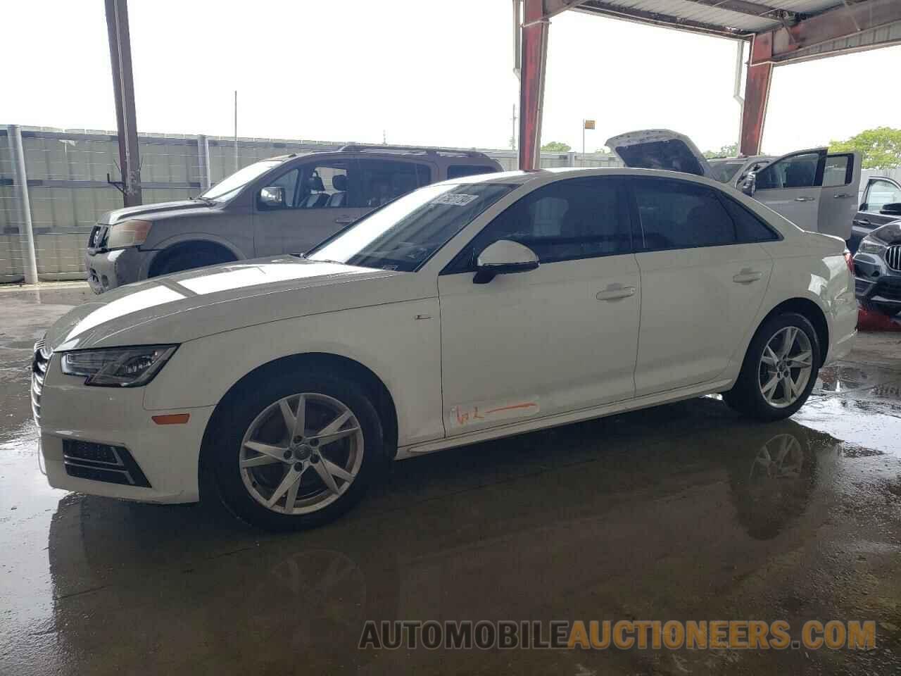 WAUKMAF43JA233778 AUDI A4 2018