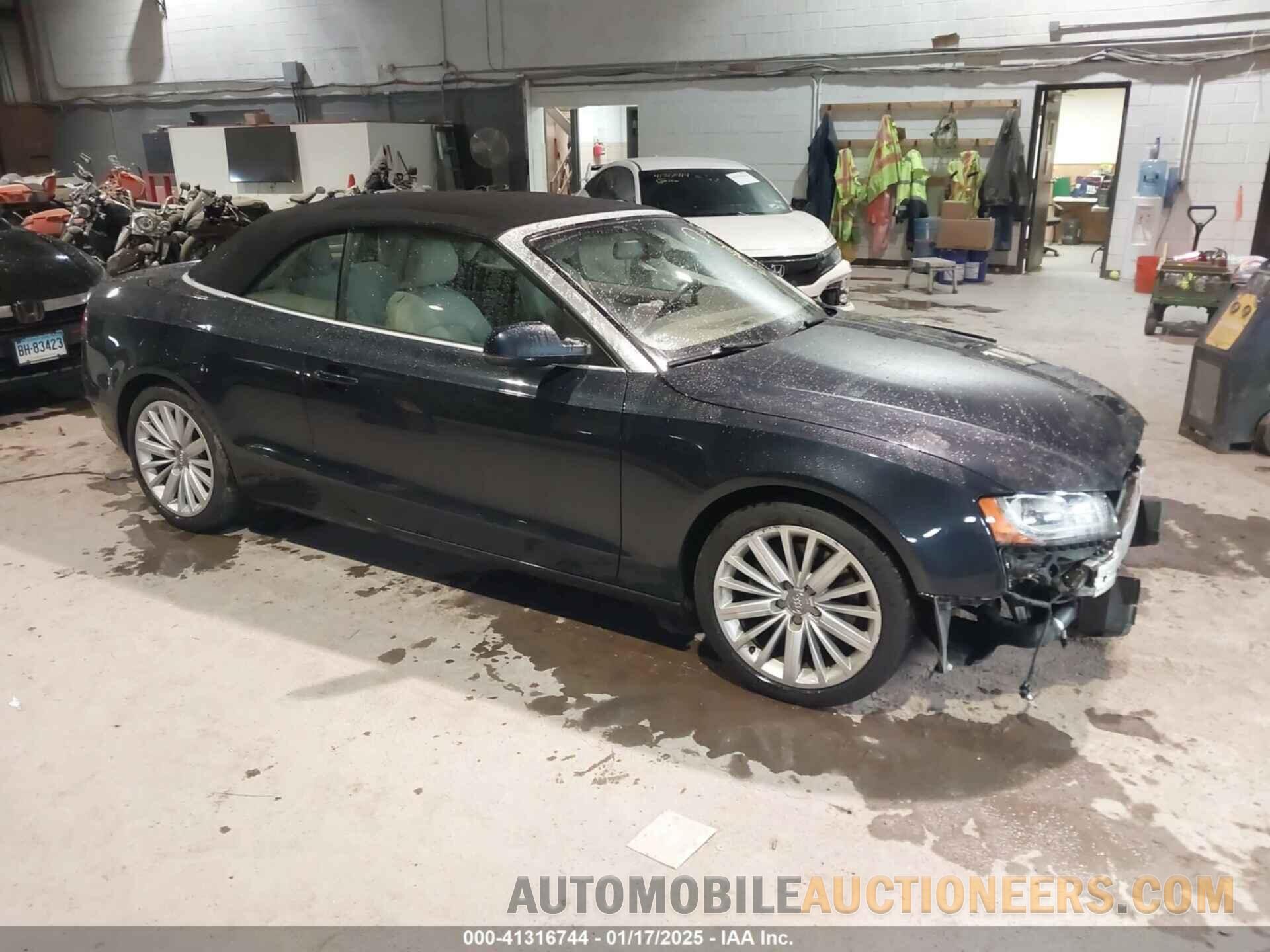 WAULFAFH1CN007753 AUDI A5 2012