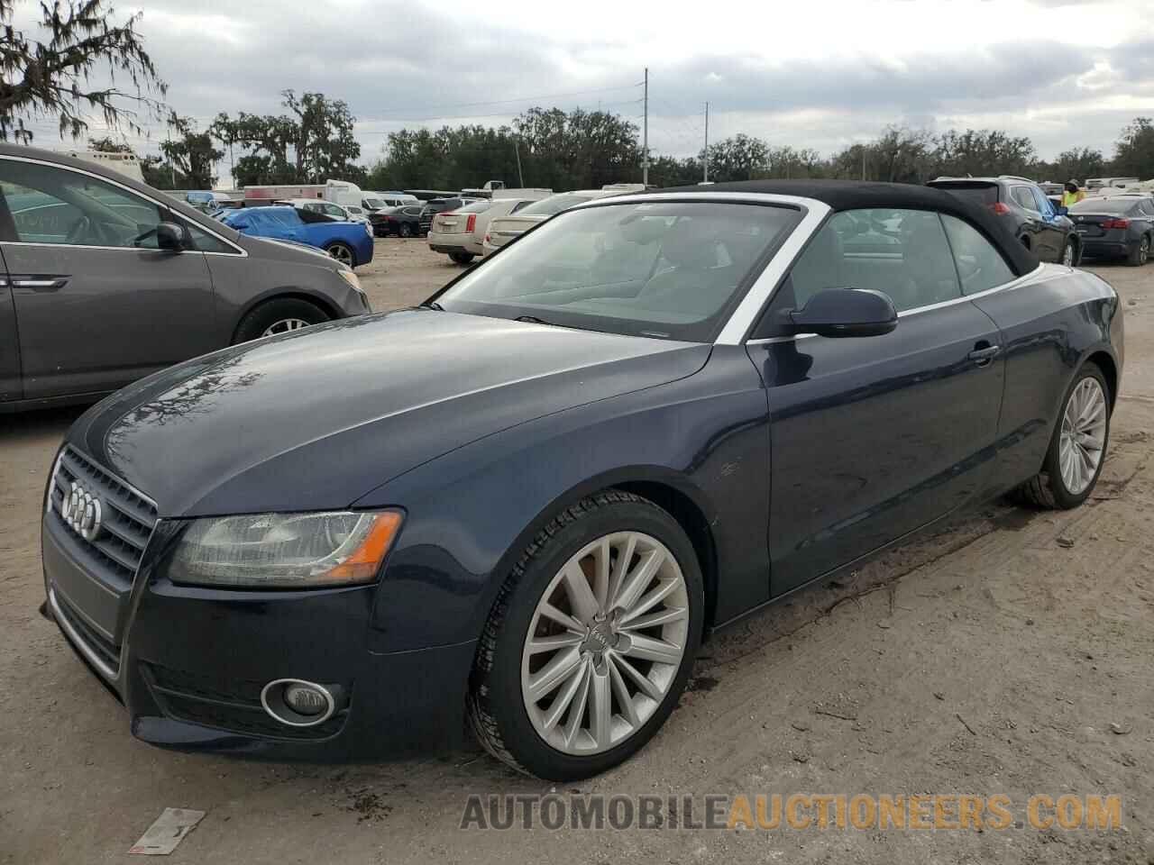 WAULFAFH5BN006099 AUDI A5 2011