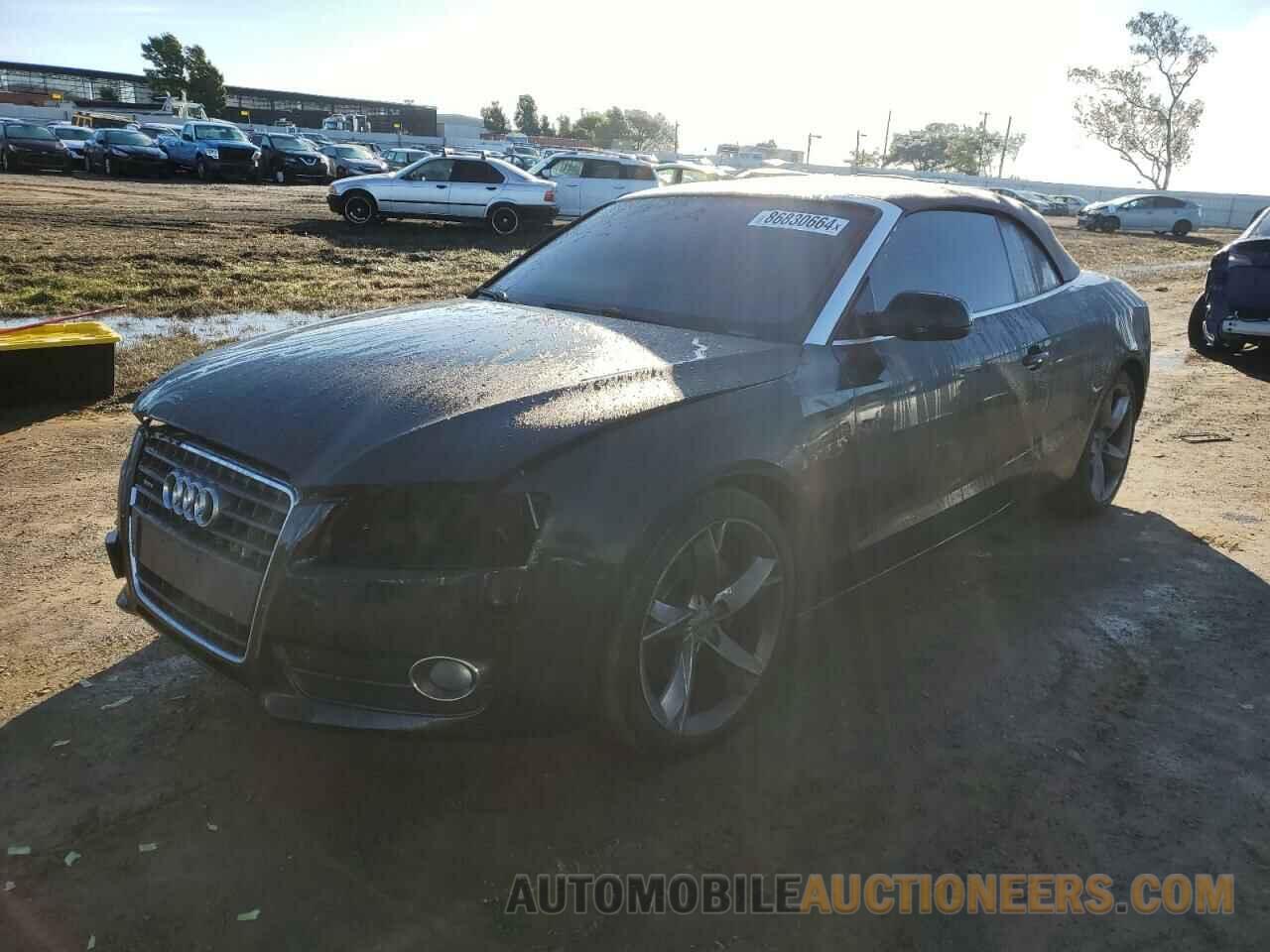 WAULFAFH9BN006610 AUDI A5 2011