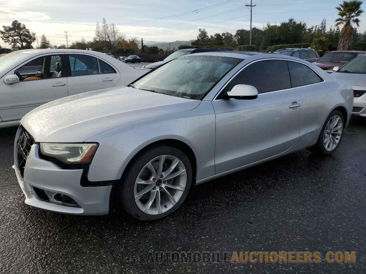 WAULFAFR4DA047357 AUDI A5 2013