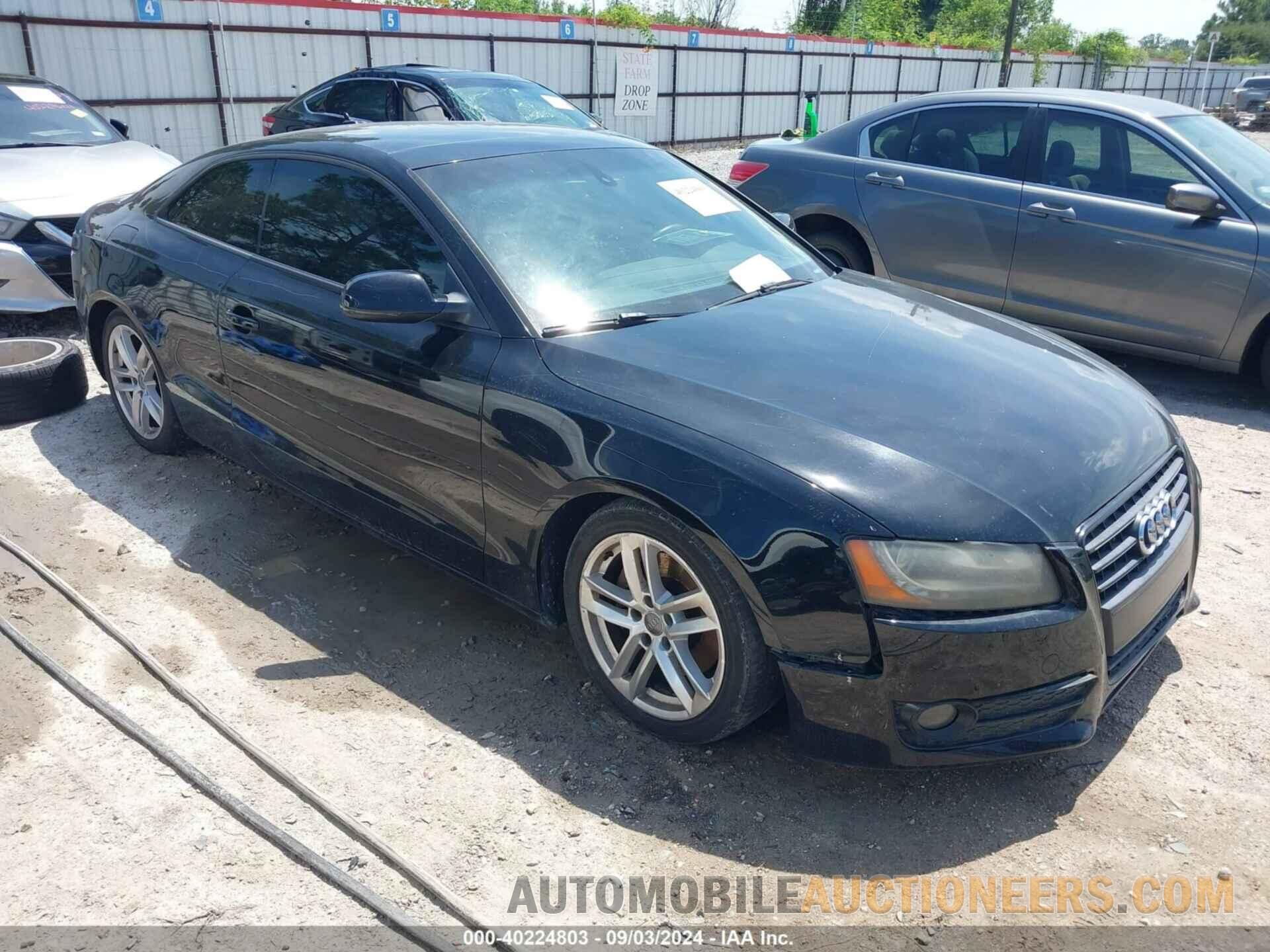 WAULFAFR7BA037662 AUDI A5 2011