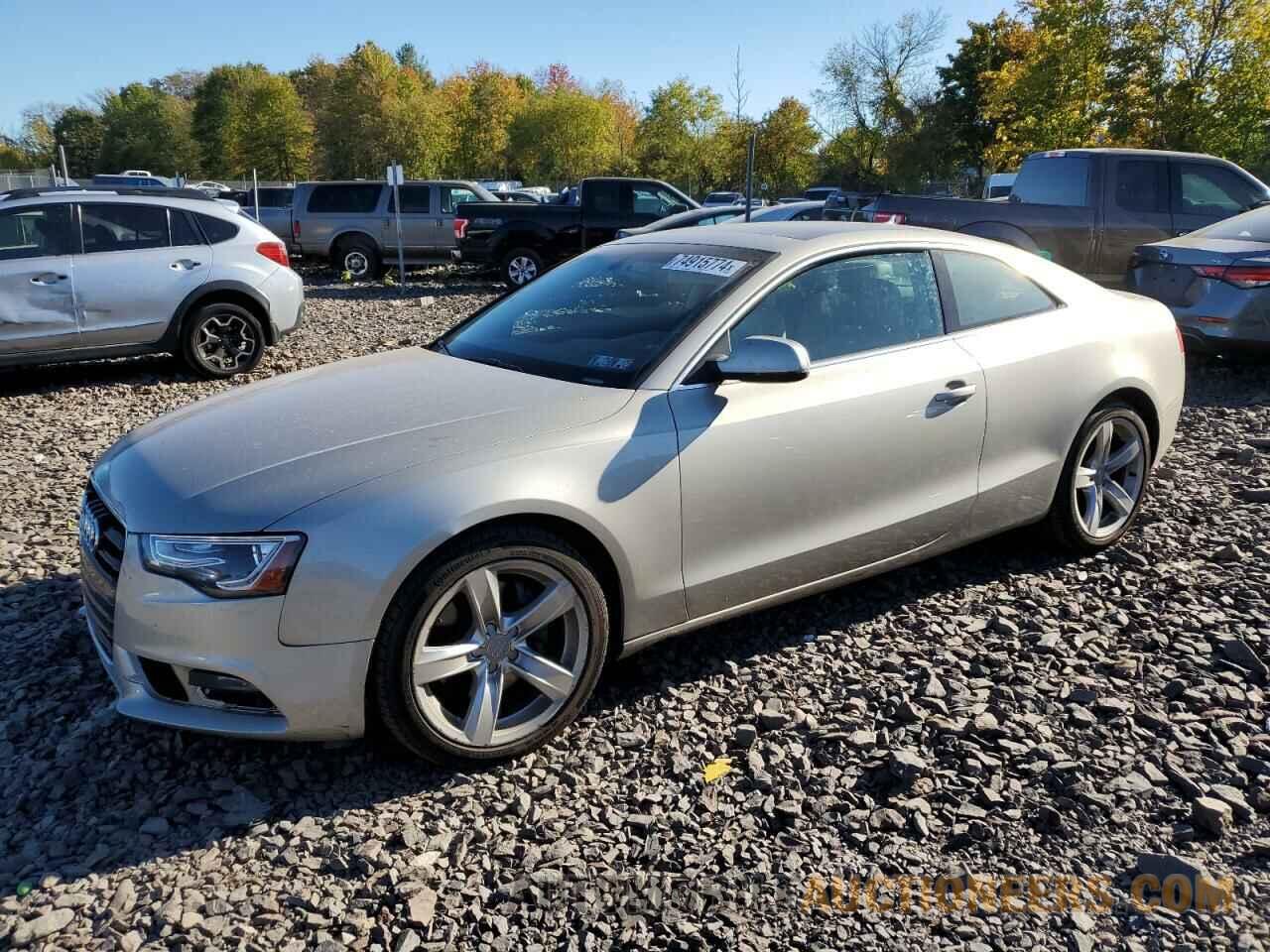 WAULFAFR8DA015639 AUDI A5 2013