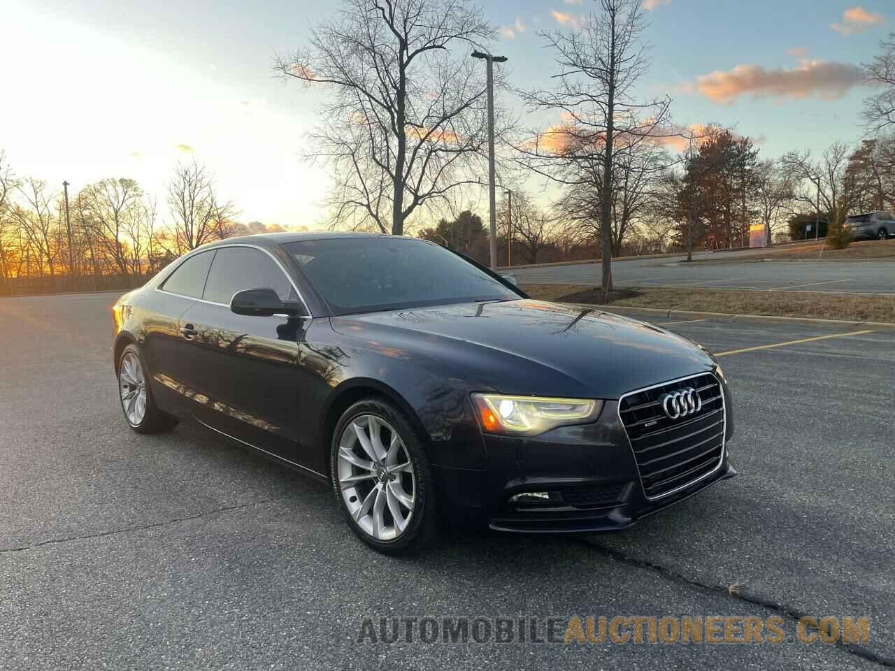 WAULFAFR8EA052787 AUDI A5 2014