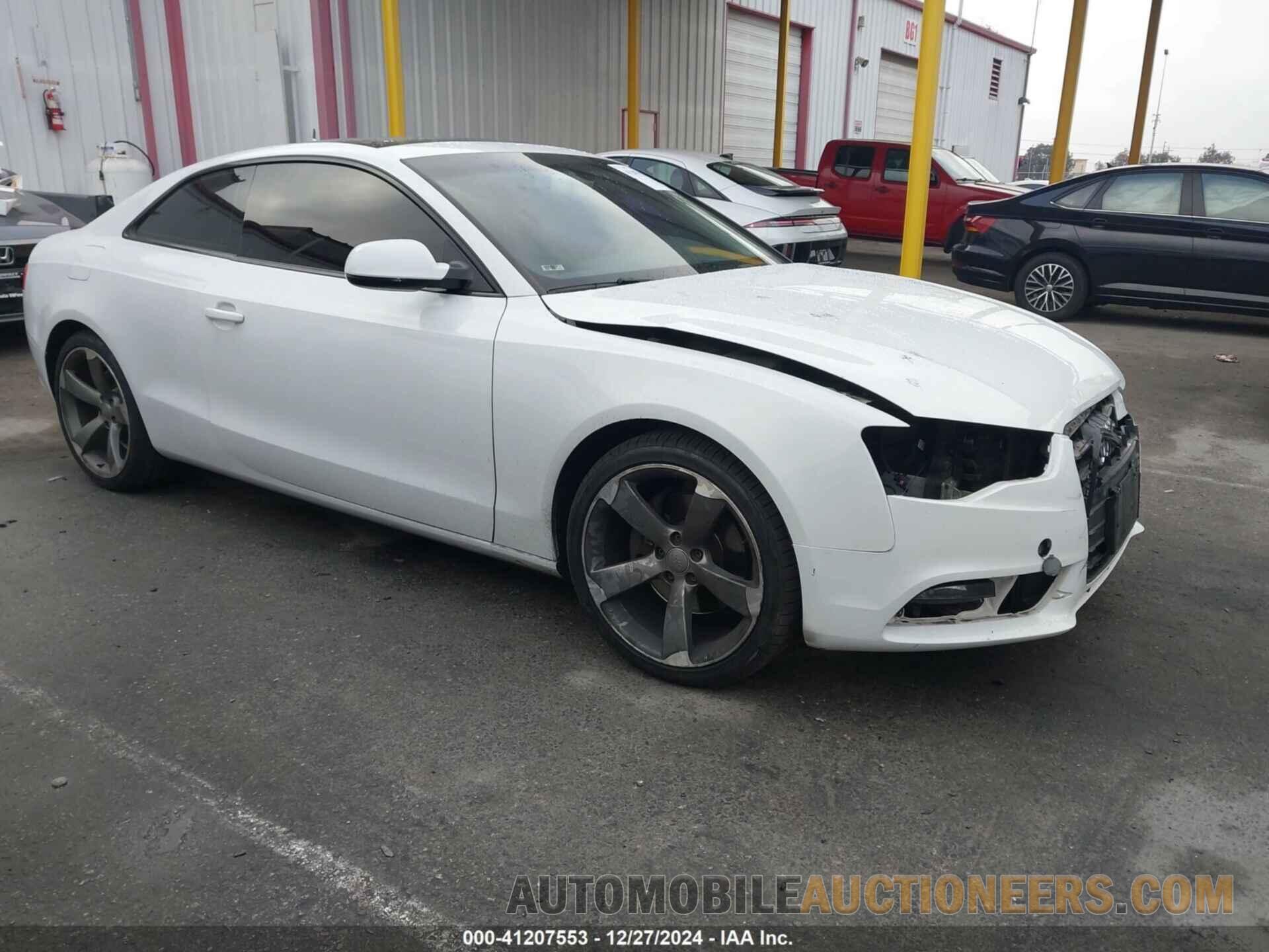 WAULFAFRXEA070384 AUDI A5 2014